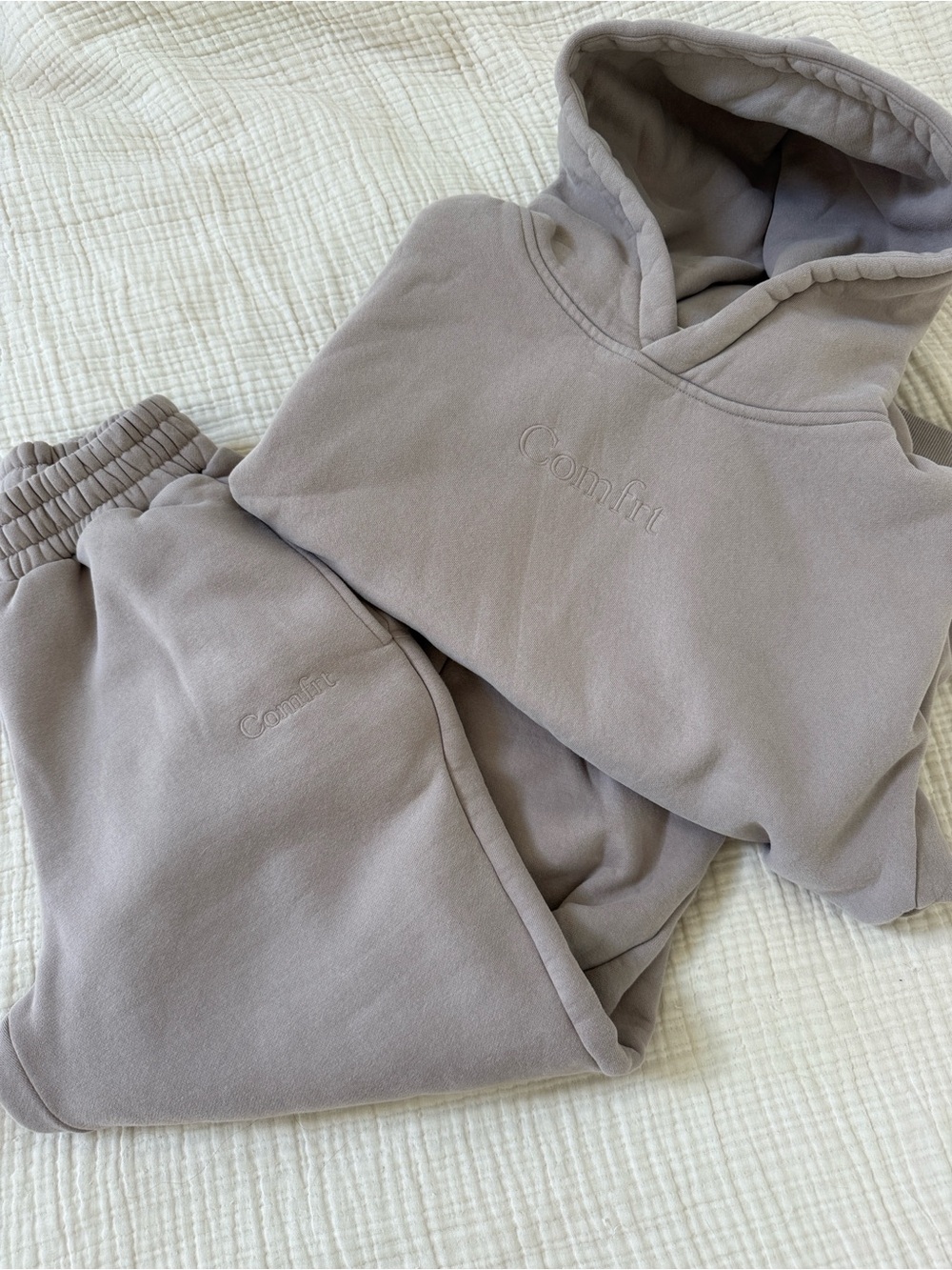 Comfort Comfrt Hoodie Sweatshirt - Picture 1 of 3